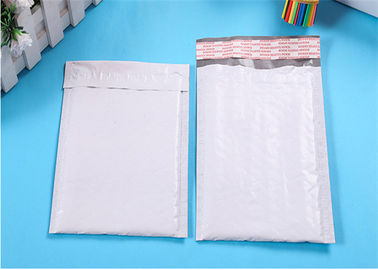 Co Extruded Film Shipping Poly Mailers / Bubble Wrap Packaging Envelopes supplier