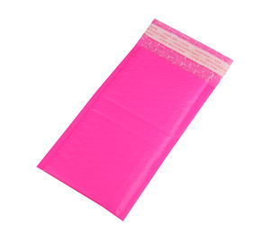 Pink Poly Bubble Mailers With Co - Extruded Polyethylene Film 165x255 B6 supplier
