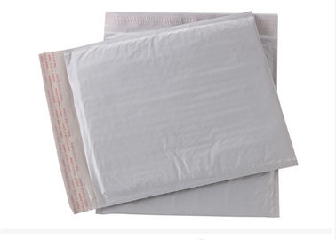 Secure Sealed Bubble Lined Poly Mailers , Bubble Shipping Bags  Express Delivery