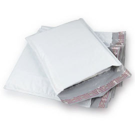 Self Sealing White Bubble Envelopes Shockproof For Books / DVD / Gifts